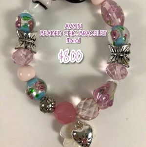 AVON  Beaded chic bracelet